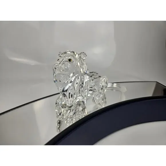 Swarovski Lion Figurine Inspiration Africa Collect Approx 5" EUC Vintage No Box - Picture 1 of 8
